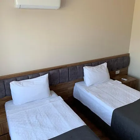 Royal Hotel