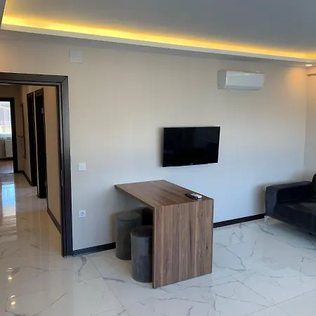 Royal Hotel 4*