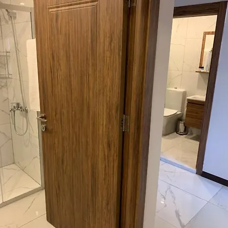 Royal 4*