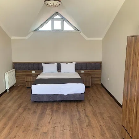 Hotel Royal 4*